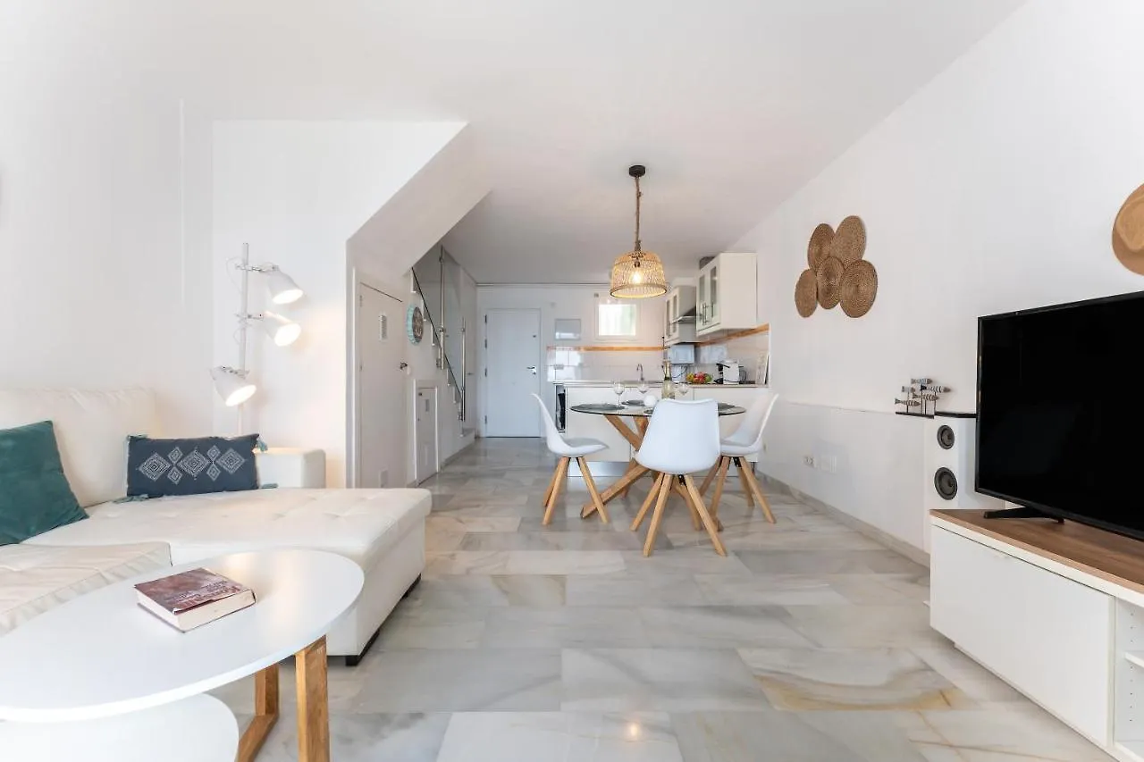 Sea Front Beach House Micaela I Marbella Apartment